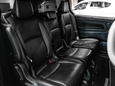 Used 2023 Honda Odyssey Touring image 38