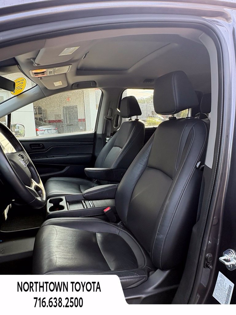 Used 2023 Honda Odyssey EX-L image 16