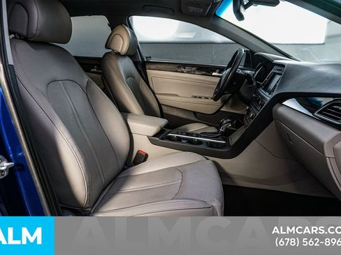 Used 2017 Hyundai Sonata Limited w/ Ultimate Package 04 FWD image 19