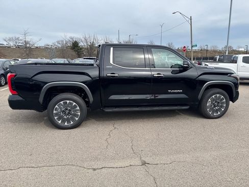 New 2026 Toyota Tundra Limited AWD/4WD image 9