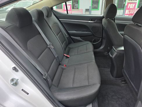 Used 2019 Hyundai Elantra SEL FWD image 11