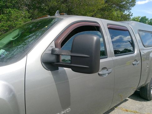 Used 2007 Chevrolet Silverado 2500 LT w/ 1LT Convenience Package AWD/4WD image 10