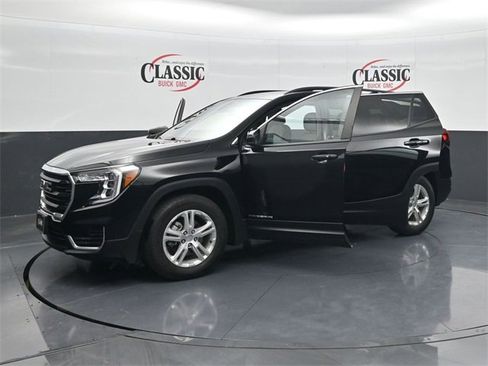 Used 2022 GMC Terrain SLE w/ Driver Convenience Package image 33