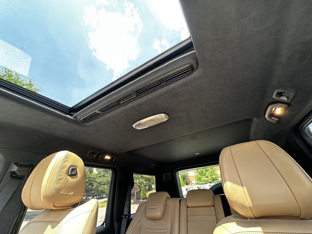 New 2027 Mercedes-Benz G 580 e image 34