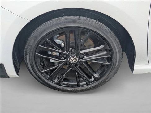 Used 2025 Toyota Camry SE w/ Convenience Package FWD image 21