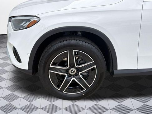 Used 2026 Mercedes-Benz GLC 300 image 12