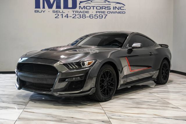 Used 2017 Ford Mustang Coupe RWD image 2