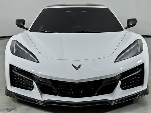 Used 2023 Chevrolet Corvette Z06 w/ Engine Appearance Package RWD image 5