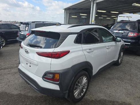 Used 2018 Hyundai Kona SEL image 3