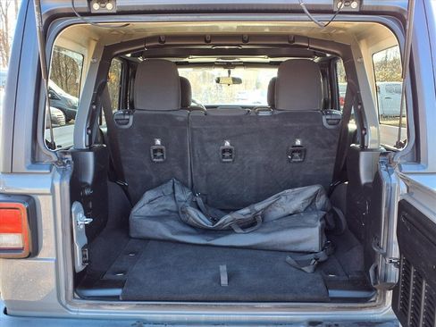 Used 2019 Jeep Wrangler Unlimited Sport S image 10