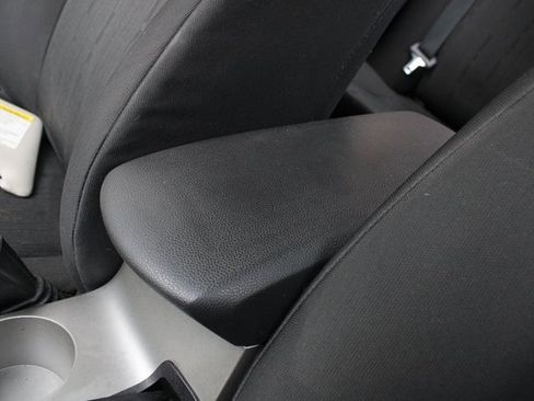 Used 2009 Ford Focus SE image 20