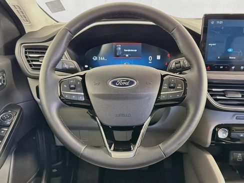Used 2024 Ford Escape Platinum w/ Premium Technology Package AWD/4WD image 14