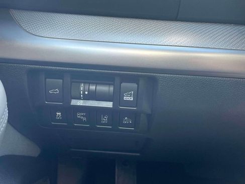 Used 2018 Subaru Outback 2.5i Premium AWD/4WD image 21