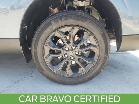 Used 2024 Ford Maverick Lariat w/ Black Appearance Package AWD/4WD image 19