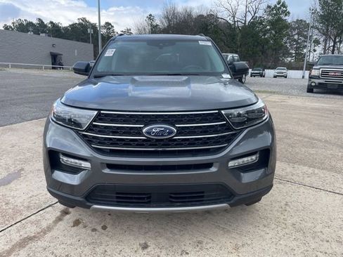 Certified 2023 Ford Explorer XLT w/ Equipment Group 202A image 2