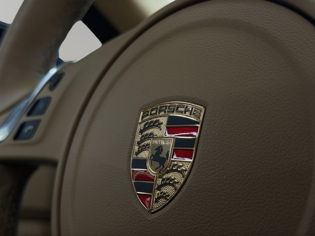 Used 2013 Porsche Cayenne S AWD/4WD image 30