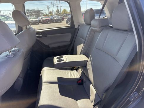 Used 2015 Subaru Forester 2.5i Limited image 18