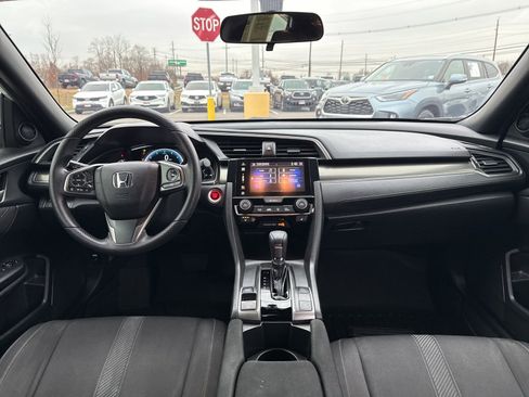 Used 2018 Honda Civic EX image 18