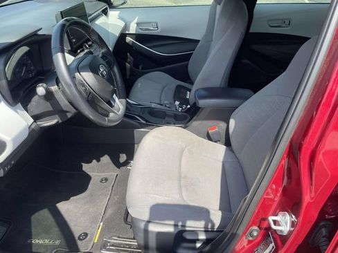Used 2024 Toyota Corolla SE FWD image 10