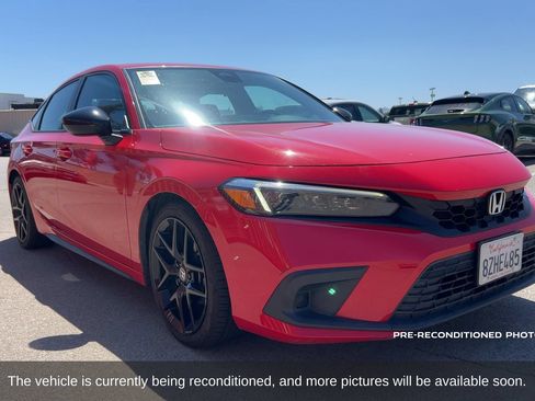 Used 2022 Honda Civic Sport image 3