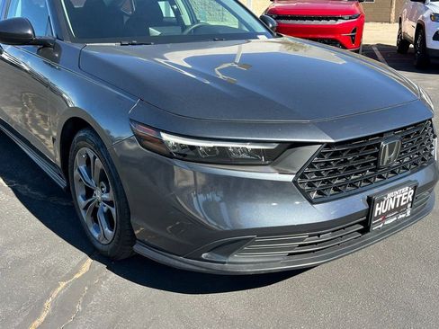 Used 2023 Honda Accord EX image 10