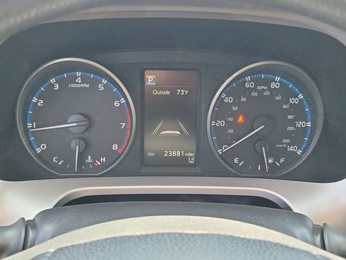 Used 2018 Toyota RAV4 LE w/ All Weather Liner Package FWD image 7