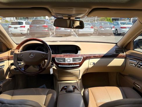 Used 2007 Mercedes-Benz S 550 4MATIC image 10