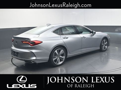 Used 2021 Acura TLX w/ Advance Package image 9