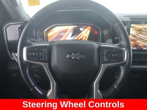 Used 2022 Chevrolet Silverado 1500 RST AWD/4WD image 21