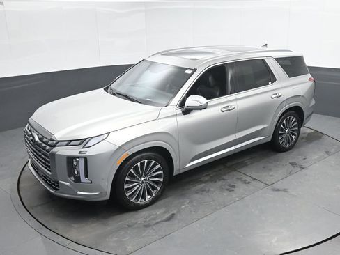 Used 2024 Hyundai Palisade Calligraphy image 42