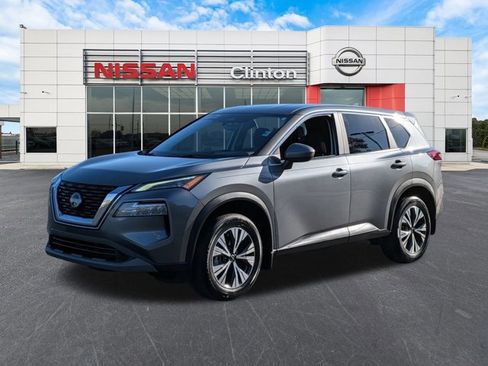 Certified 2023 Nissan Rogue SV image 7