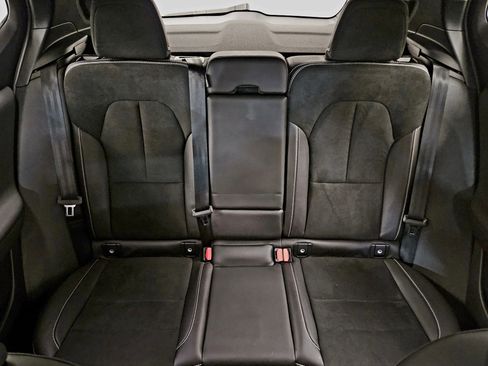 Used 2021 Volvo XC40 P8 Recharge w/ Advanced Package AWD/4WD image 37