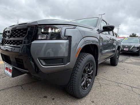 New 2026 Nissan Frontier SV w/ Tow Package image 9