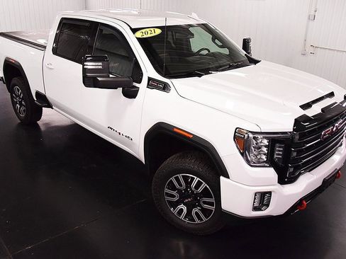 Used 2021 GMC Sierra 2500 AT4 image 11