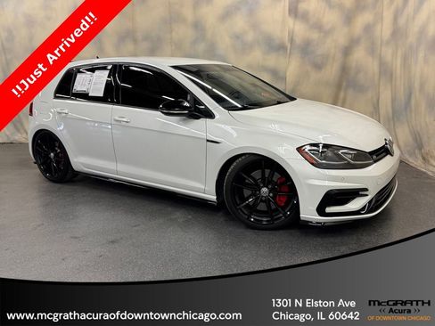 Used 2019 Volkswagen Golf R 4-Door AWD/4WD image 9