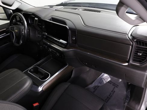 Used 2024 Chevrolet Silverado 2500 LT w/ Convenience Package AWD/4WD image 27