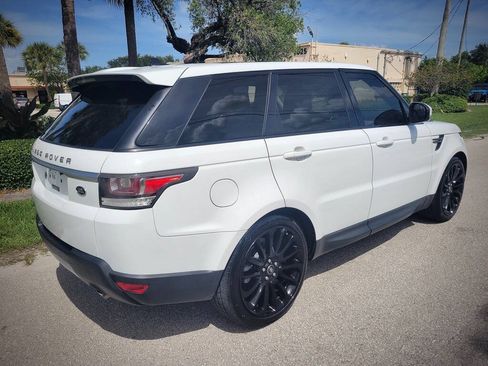Used 2016 Land Rover Range Rover Sport SE AWD/4WD image 9