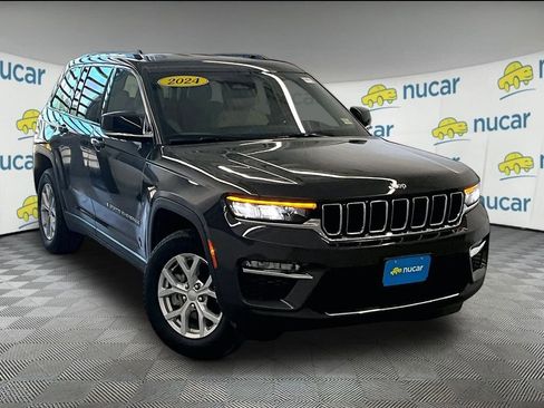 Used 2024 Jeep Grand Cherokee Limited AWD/4WD image 1