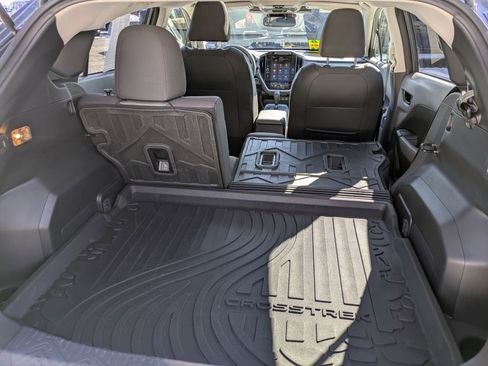 Used 2024 Subaru Crosstrek 2.0i Premium image 34