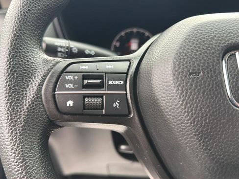 Used 2023 Honda CR-V LX image 21