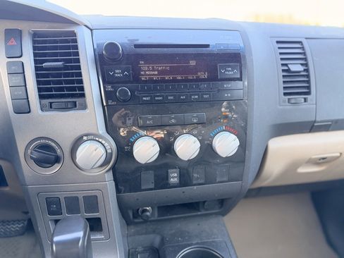 Used 2010 Toyota Tundra Grade image 16