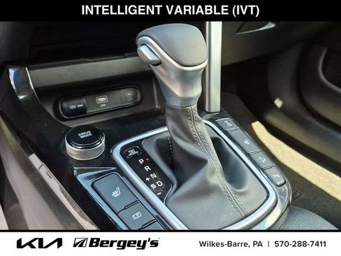 Certified 2025 Kia Seltos EX AWD/4WD image 23