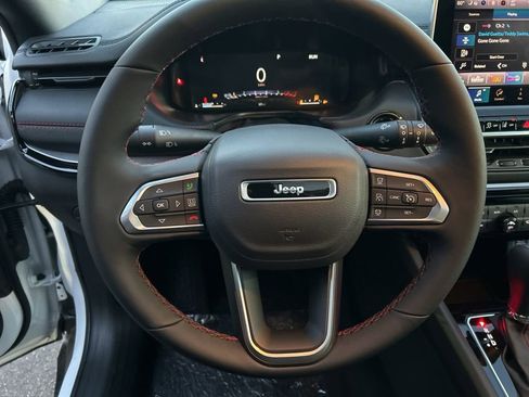 New 2026 Jeep Compass Trailhawk image 21