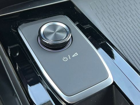 New 2026 Buick Enclave Preferred w/ Power Package image 31