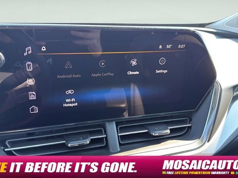 Used 2025 Chevrolet Trax ACTIV w/ Sunroof Package FWD image 33