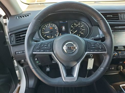 Used 2019 Nissan Rogue S w/ Special Edition Package AWD/4WD image 18