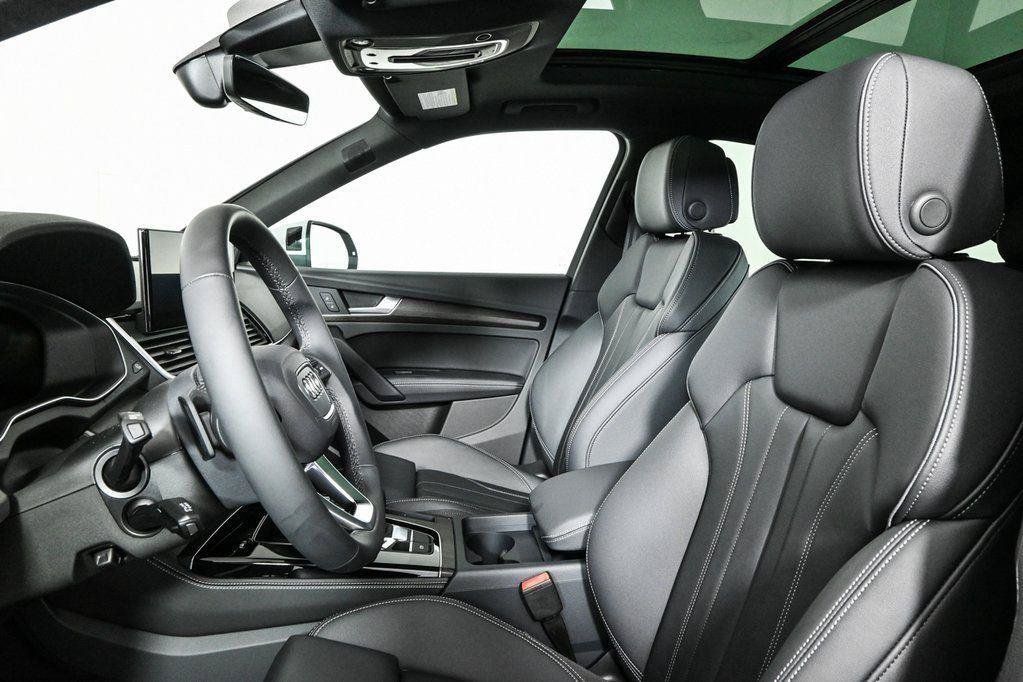 New 2025 Audi Q5 2.0T Premium Plus AWD/4WD image 6
