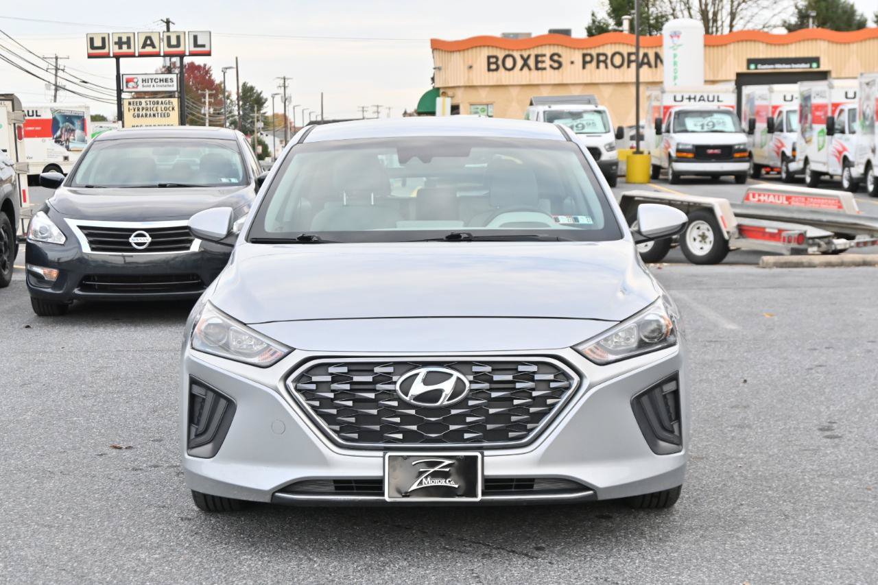 Used 2020 Hyundai Ioniq Blue FWD image 5