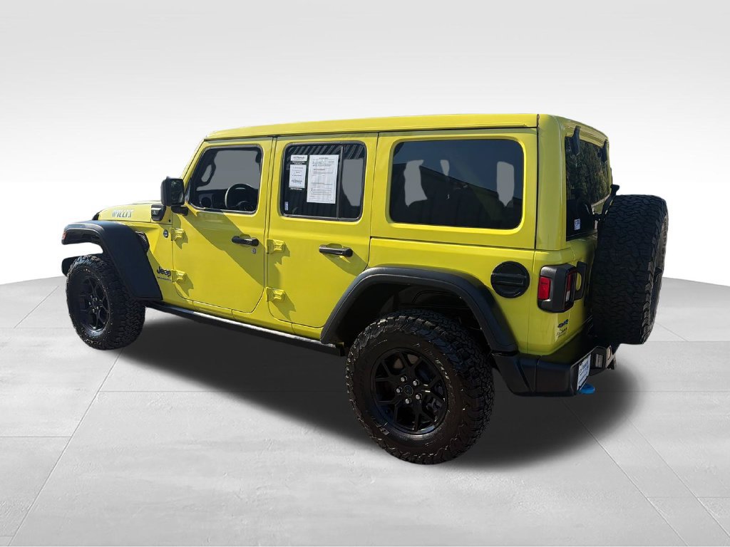 Used 2024 Jeep Wrangler Unlimited AWD/4WD image 3