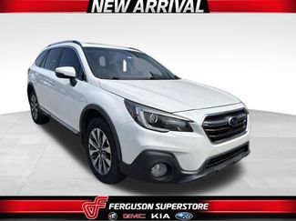 Used 2019 Subaru Outback 2.5i Touring AWD/4WD video 1